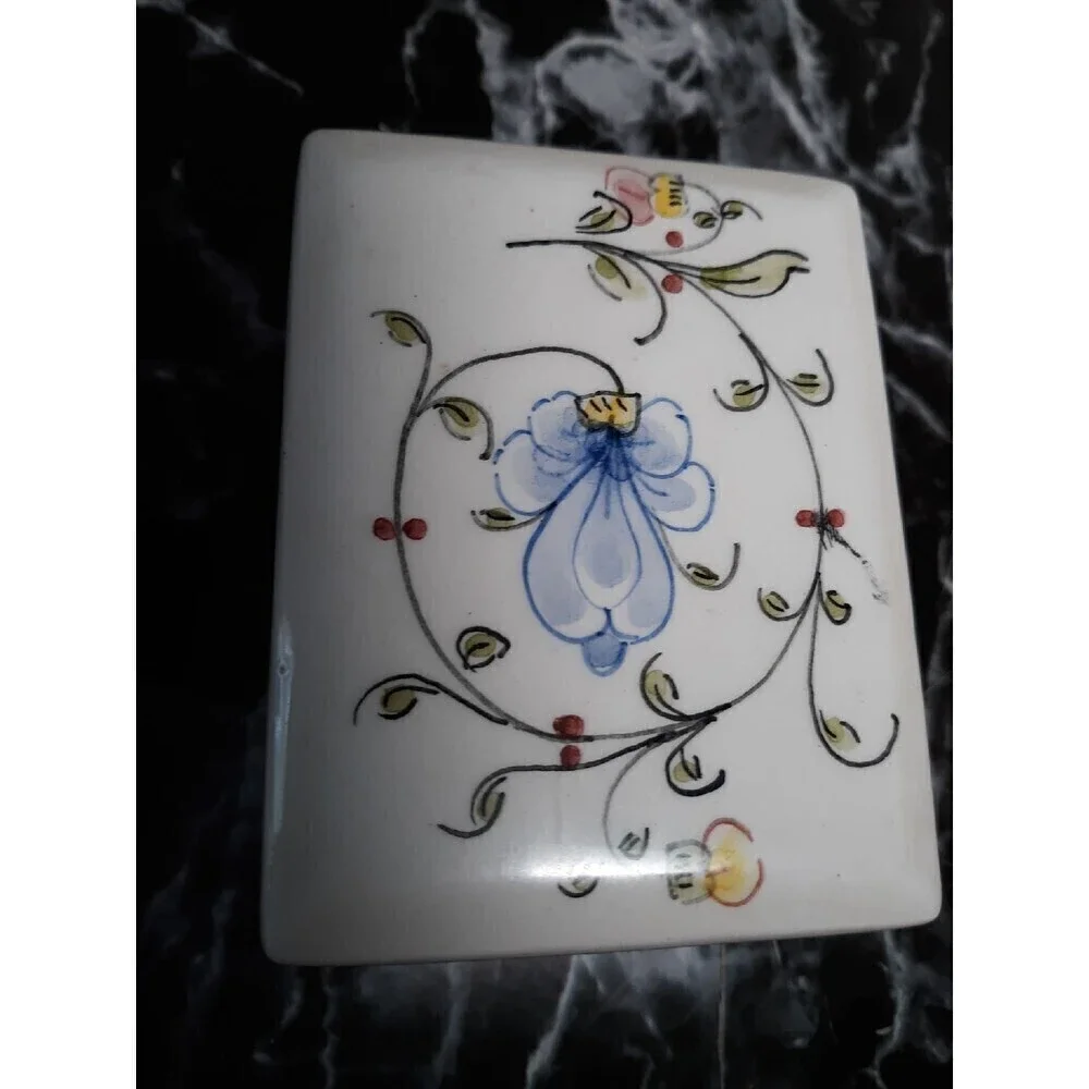 Anfora Agueda hand painted Portugal box